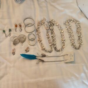 Elegant Pearl and Silver Jewelry Set